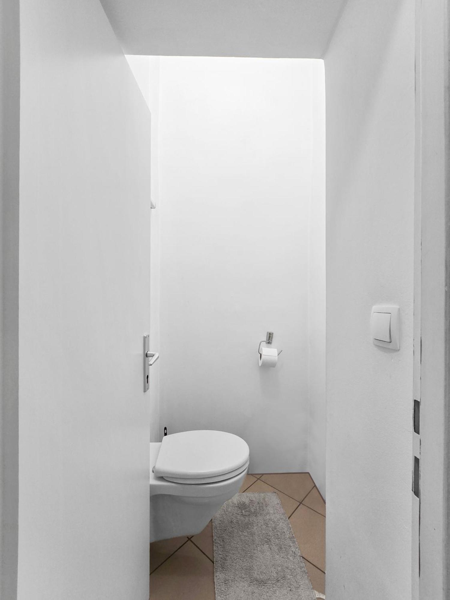 Three King-Size Beds, Three Bedrooms Виена Екстериор снимка